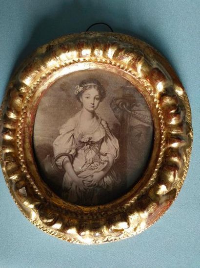 Gravure dans un beau cadre ancien en bois...