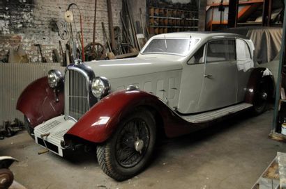 VOISIN C18 coupé – 12 cylindres | Unique...